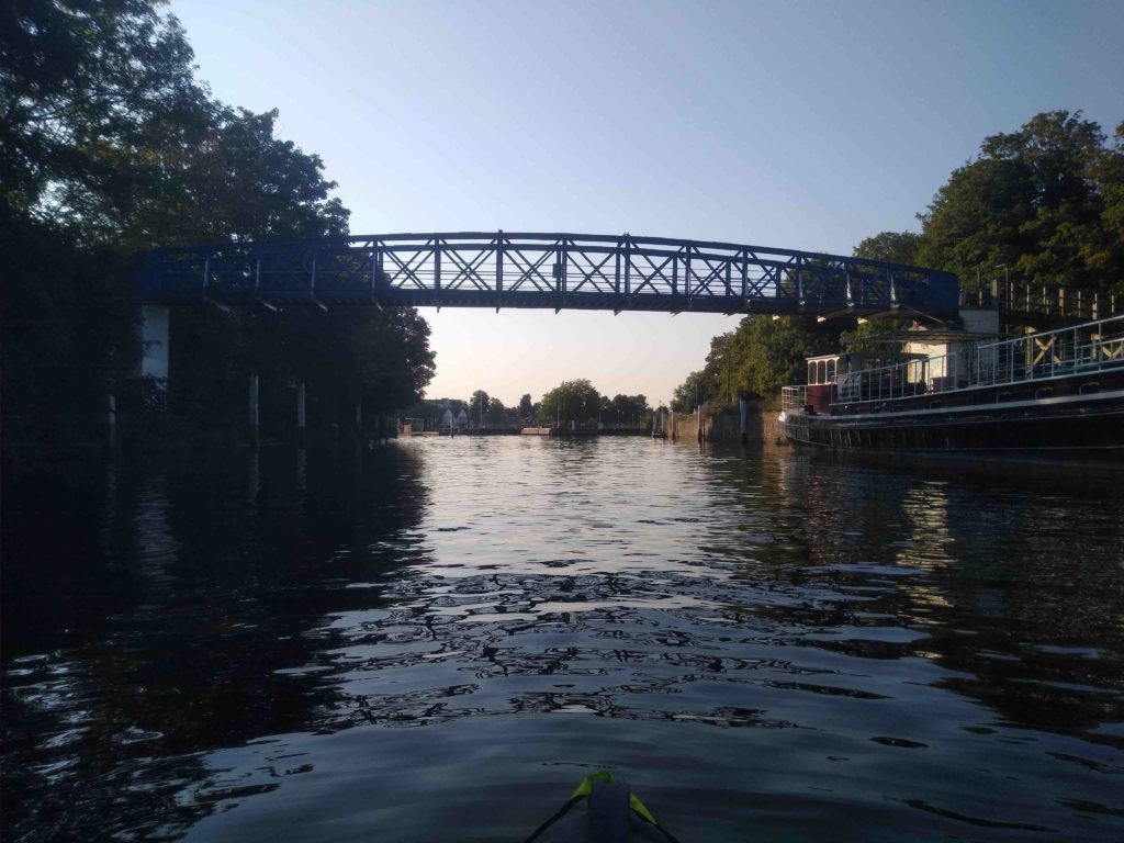 ecluse teddington tamise smaller